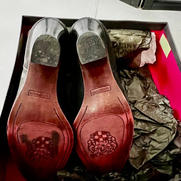 Vince Camuto Feina ankle bootie black silk goat size 8 - Picture 5 of 7